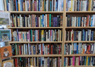 Books & Bookshelves Home - Books & Bookshelves